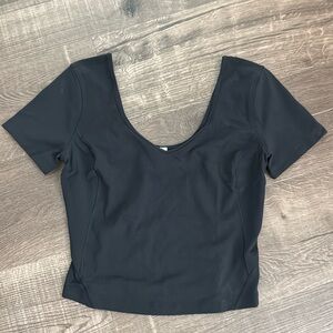 Lululemon size 6 short sleeve top black